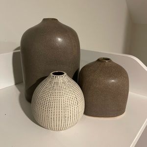 Assorted vases- large